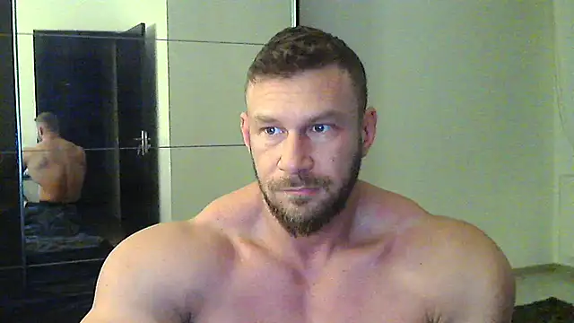 muscularkevin online show from February 16, 4:31 am