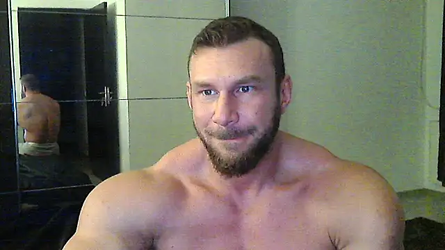 muscularkevin online show from November 18, 4:38 am