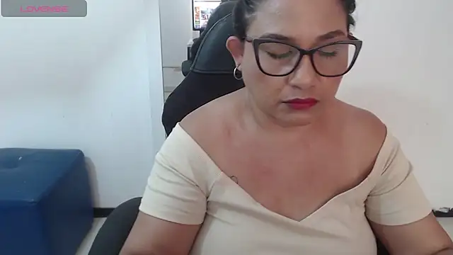 Katha Marck online show from April 17, 3:04 pm