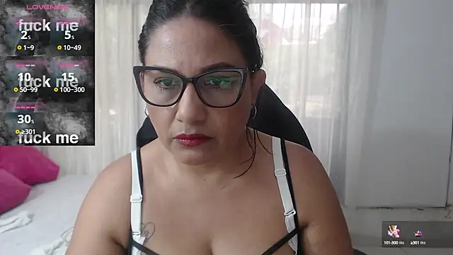 Katha Marck online show from February 24, 12:37 pm