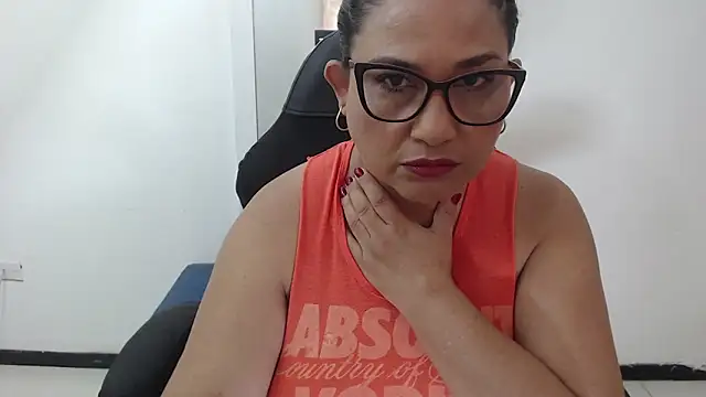 Katha Marck online show from April 8, 12:39 pm