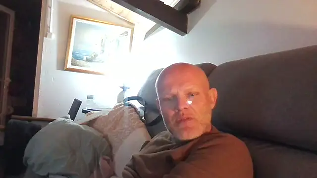 Snapshot of davigochi77bcn chatting on March 17, 10:40 pm davigochi77bcn online show from March 17, 10:40 pm