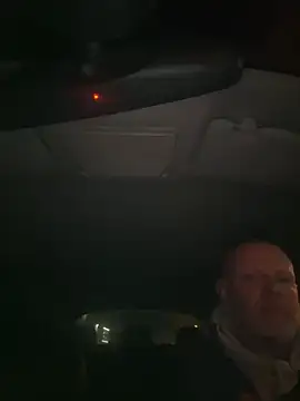 Snapshot of davigochi77bcn chatting on March 6, 8:16 pm davigochi77bcn online show from March 6, 8:16 pm