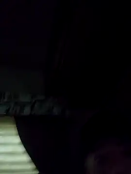 Hotredheadandtoungelasher online show from April 6, 9:38 pm