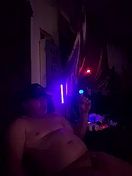 Hotredheadandtoungelasher online show from February 18, 10:55 am