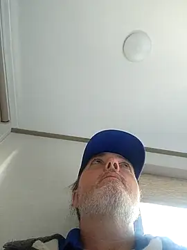 Hotredheadandtoungelasher online show from October 30, 6:49 pm