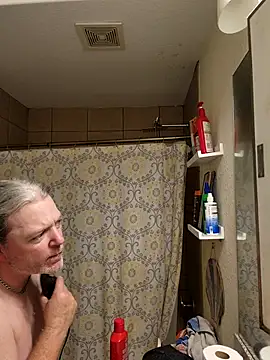 Hotredheadandtoungelasher online show from February 15, 2:12 am