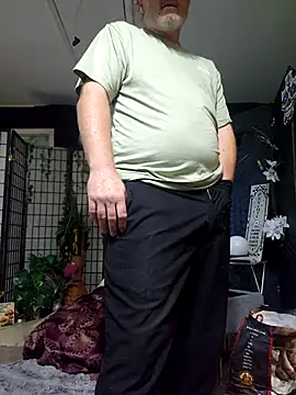 Hotredheadandtoungelasher online show from October 30, 6:23 am