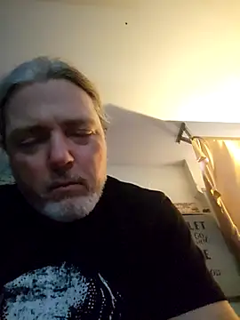 Hotredheadandtoungelasher online show from November 6, 8:02 pm