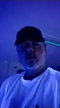 Hotredheadandtoungelasher online show from February 20, 7:12 am