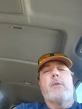 Hotredheadandtoungelasher online show from September 21, 1:49 pm