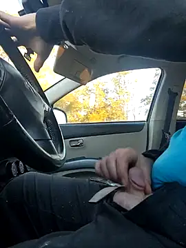 Hotredheadandtoungelasher online show from February 7, 12:46 pm