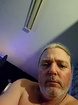 Hotredheadandtoungelasher online show from December 21, 12:29 pm