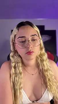 Irisweet  online show from October 24, 10:09 pm