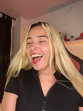 Irisweet  online show from March 21, 5:00 am