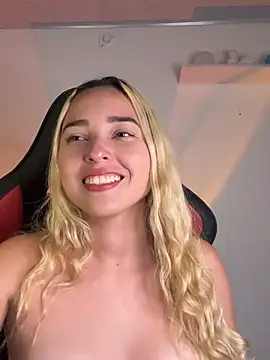 Irisweet  online show from March 14, 11:22 pm