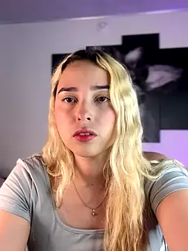 Irisweet  online show from September 13, 11:16 pm