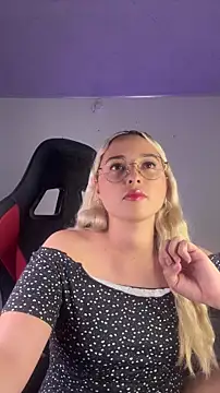 Irisweet  online show from November 11, 10:47 pm