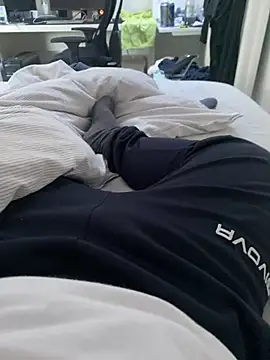 Luishorny19 online show from February 18, 3:41 pm