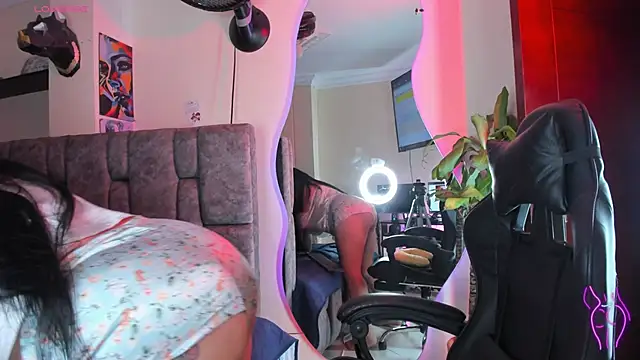 Snapshot of danielasexya1 chatting on September 28, 4:08 am danielasexya1 online show from September 28, 4:08 am