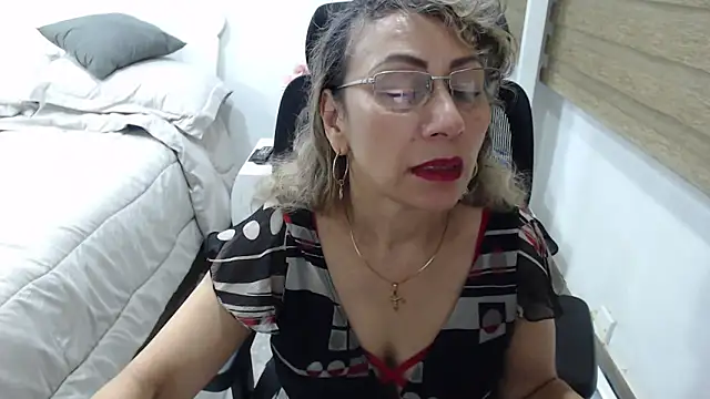 jesy hot online show from April 18, 12:24 am