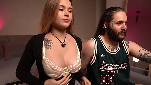 CentauriHadar666 online show from February 17, 9:56 pm