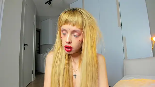 FlowerOfSin2001 online show from May 27, 5:42 pm