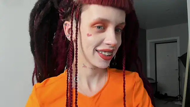 FlowerOfSin2001 online show from March 3, 3:43 pm