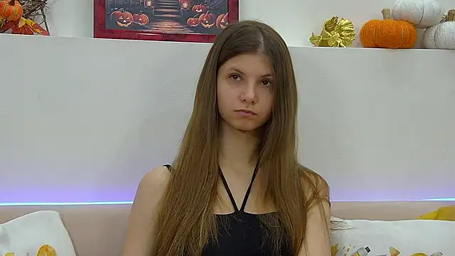 AudreyBarlow online show from October 24, 8:02 am