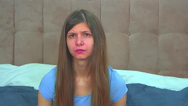 AudreyBarlow online show from December 3, 6:25 am