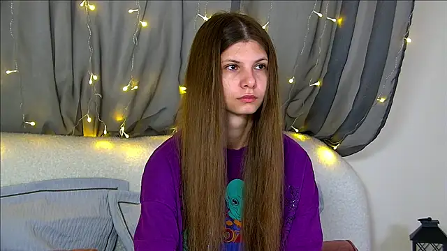 AudreyBarlow online show from October 28, 6:23 am