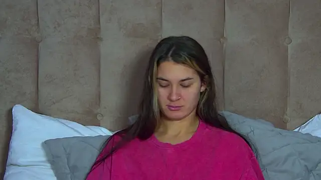 RachelSimpson online show from November 7, 6:23 pm