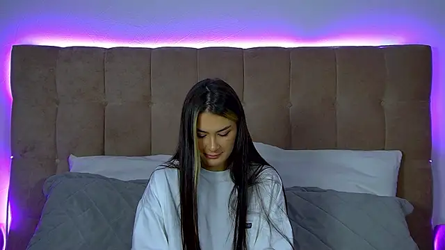 RachelSimpson online show from November 14, 6:22 pm