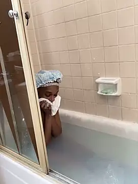 Jasmine FullsShine online show from January 15, 10:07 am