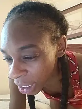 Snapshot of Jasmine_FullsShine chatting on June 1, 6:13 am Jasmine FullsShine online show from June 1, 6:13 am
