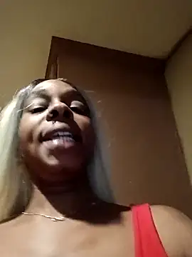 Snapshot of Jasmine_FullsShine chatting on April 24, 12:34 am Jasmine FullsShine online show from April 24, 12:34 am