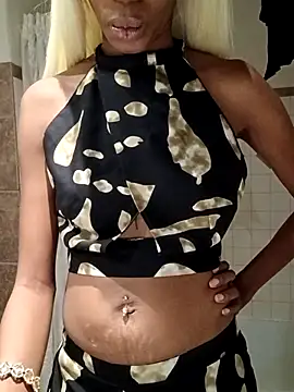 Jasmine FullsShine online show from April 8, 9:16 pm