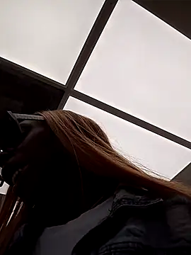 Jasmine FullsShine online show from February 5, 7:10 pm