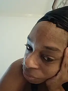 Snapshot of Jasmine_FullsShine chatting on May 31, 6:09 pm Jasmine FullsShine online show from May 31, 6:09 pm
