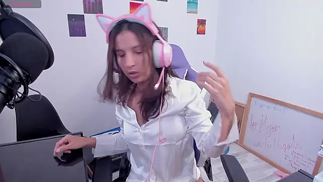 Cositarica  online show from February 1, 2:04 pm