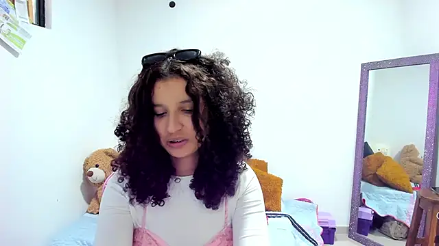 Cositarica  online show from October 5, 4:09 pm