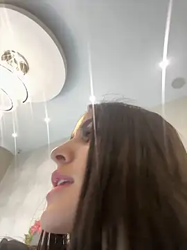 M isabel25 online show from February 6, 4:03 pm