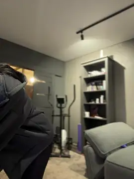 Snapshot of Bastet chatting on February 15, 11:36 pm Bastet online show from February 15, 11:36 pm