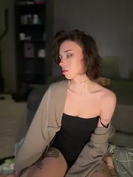 Snapshot of Bastet chatting on November 21, 5:01 pm Bastet online show from November 21, 5:01 pm