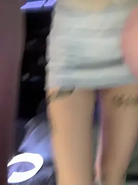 Snapshot of Bastet chatting on February 25, 7:47 pm Bastet online show from February 25, 7:47 pm