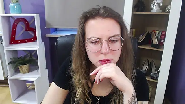 Zoey Erotic online show from March 20, 5:35 am