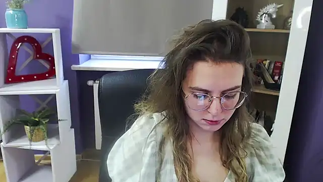 Zoey Erotic online show from February 11, 11:53 am