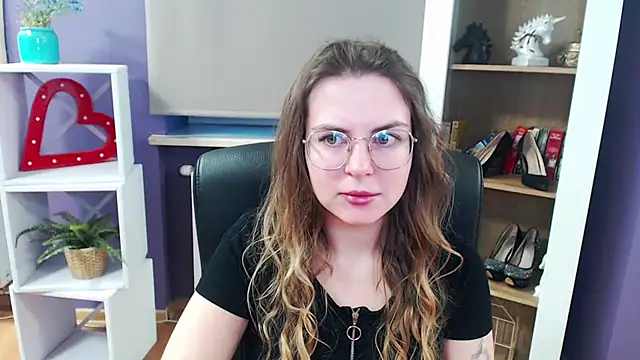 Zoey Erotic online show from March 7, 5:29 am