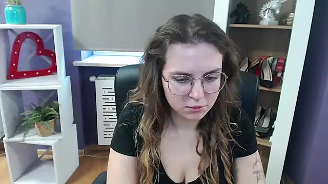 Zoey Erotic online show from March 5, 11:49 am