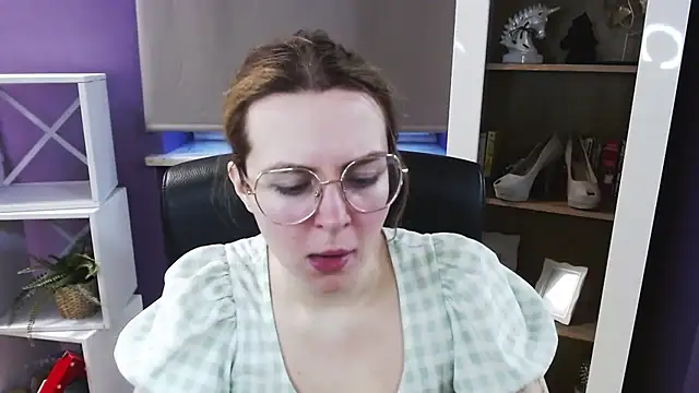 Zoey Erotic online show from April 13, 4:38 am